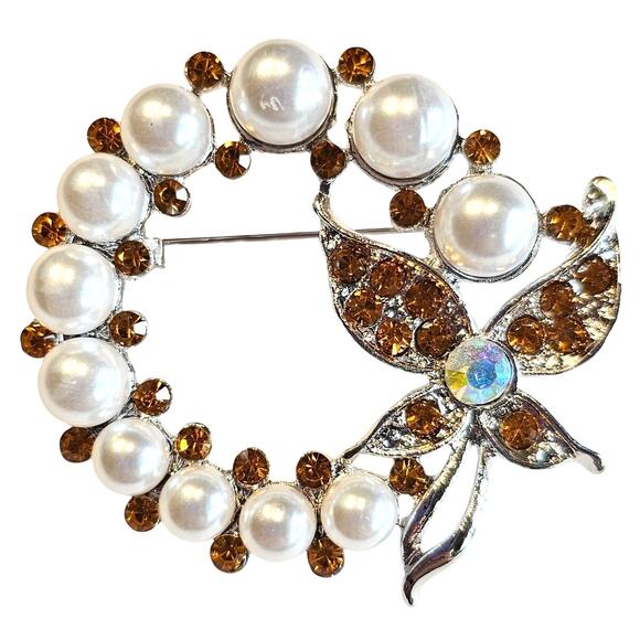 Brown Brooch Pin Faux Pearl Rhinestone Butterfly Silver Tone Wreath Gift Box - Picture 6 of 10